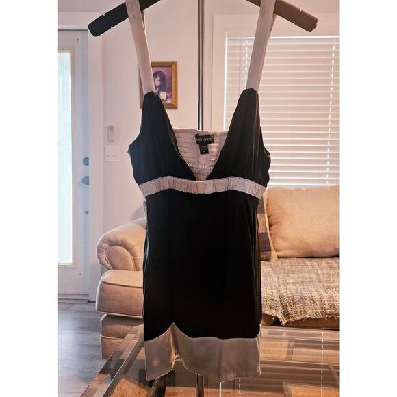 Babe Tops - Women's/Juniors Babe Top Size Medium